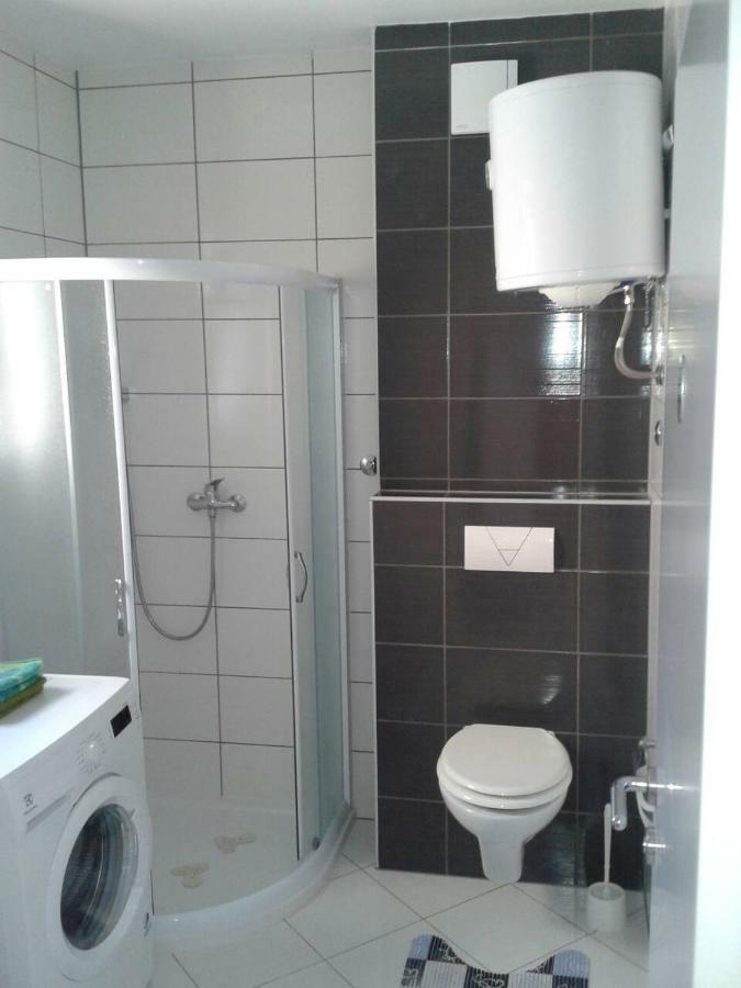 Appartement "Noni" Donji Okrug  Exterior foto